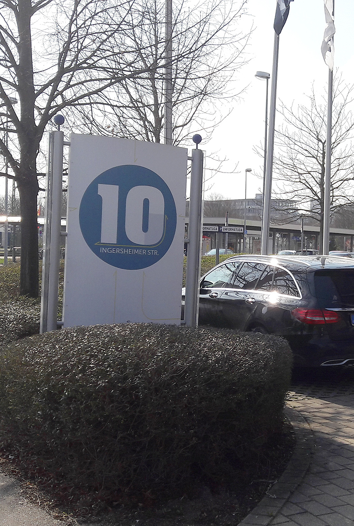 Keicher Kanzlei-Parkplatz